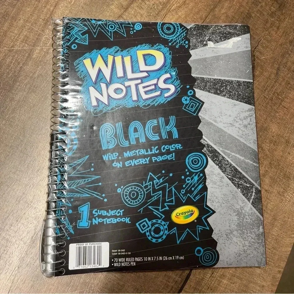 NEW Crayola Wild Notes Black 1 Subject Notebook Silver Metalic Marker Super Rare